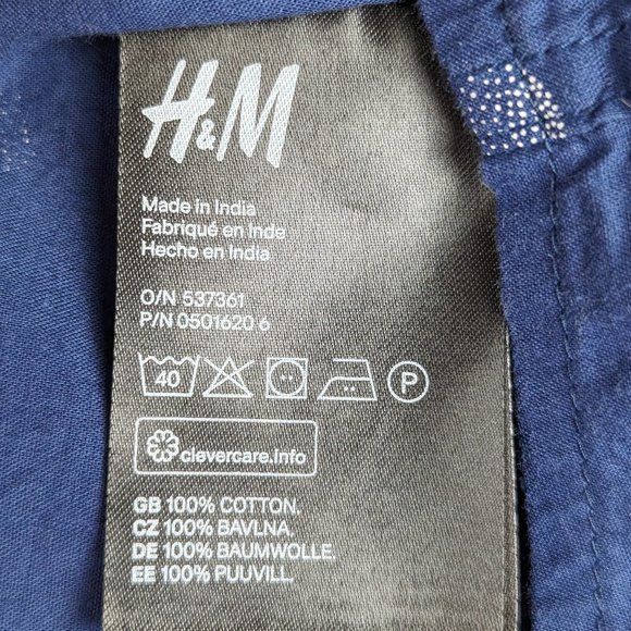 H & M* Men's Short Sleeve Button Down‎ Curved Hem Chest Pocket Shirt~ Size Large - Picture 5 of 12